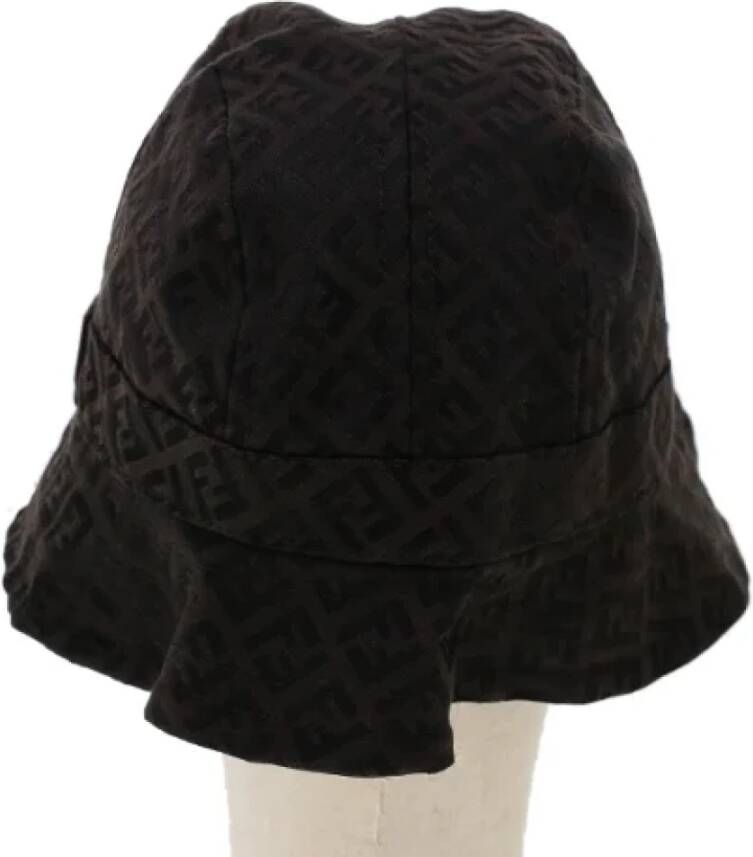 Fendi Vintage Pre-owned Canvas hats Bruin Dames
