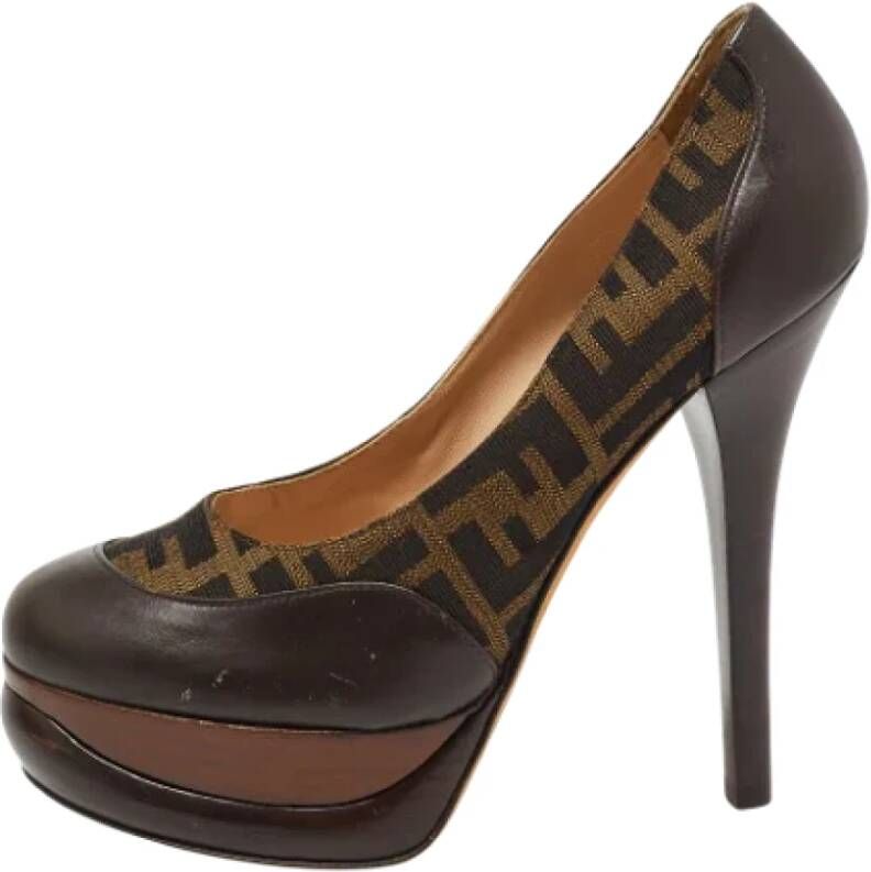 Fendi Vintage Pre-owned Canvas heels Bruin Dames