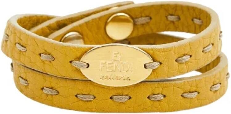 Fendi Vintage Pre-owned Leather belts Yellow Dames