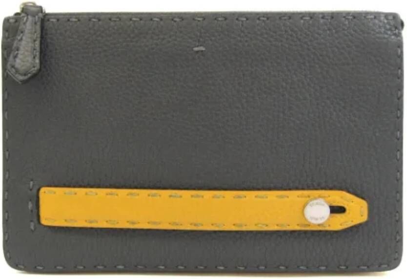 Fendi Vintage Pre-owned Leather clutches Grijs Dames