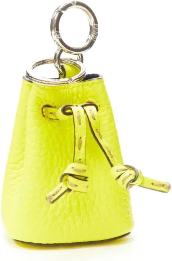 Fendi Vintage Pre-owned Leather key-holders Yellow Dames