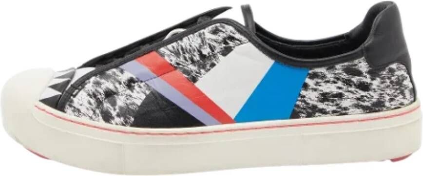 Fendi Vintage Pre-owned Leather sneakers Beige Dames