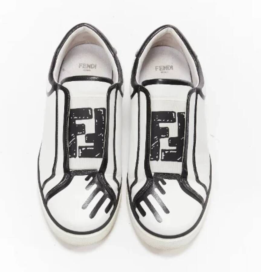 Fendi Vintage Pre-owned Leather sneakers Wit Dames