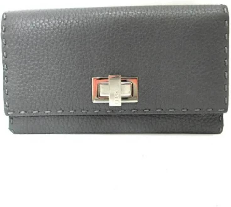 Fendi Vintage Pre-owned Leather wallets Grijs Dames