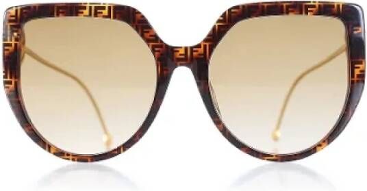 Fendi Vintage Pre-owned Plastic sunglasses Bruin Dames