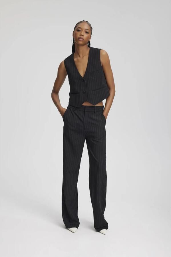 Gestuz Broek met achterzakken en streepmotief