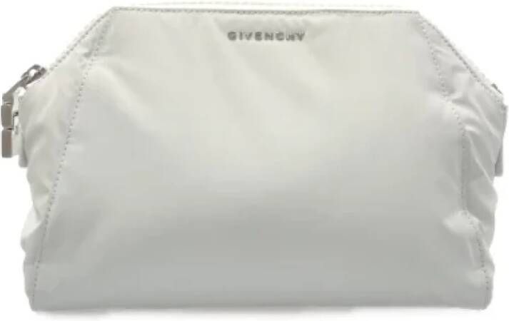 Givenchy Pre-owned Fabric shoulder-bags Wit Dames