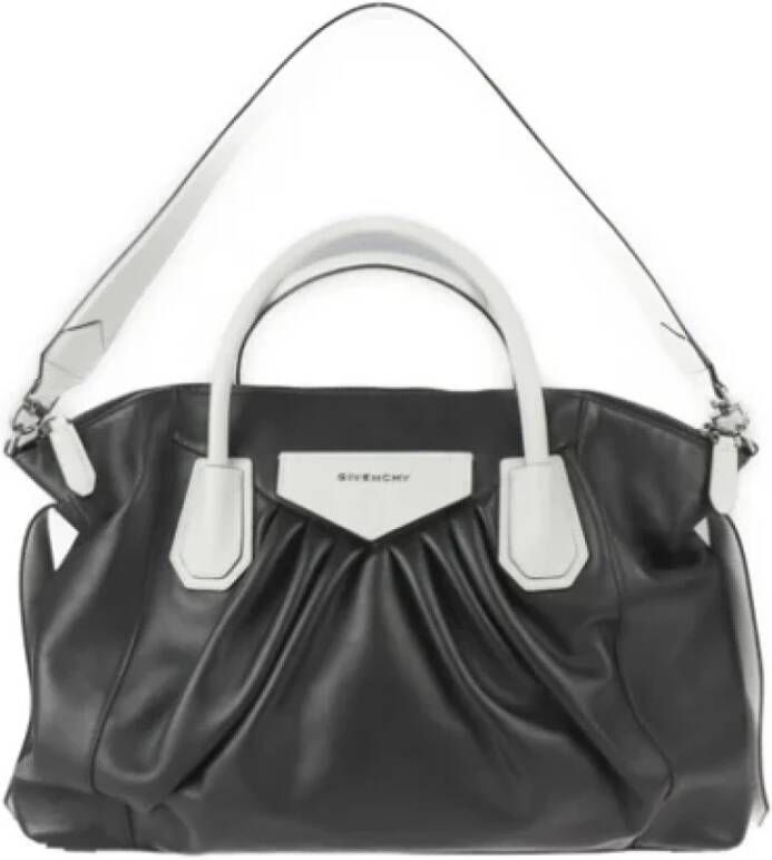 Givenchy Pre-owned Leather handbags Zwart Dames
