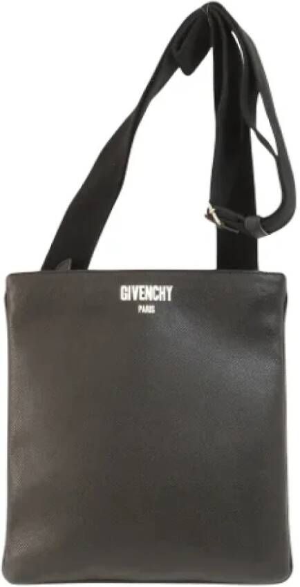 Givenchy Pre-owned Leather shoppers Zwart Dames
