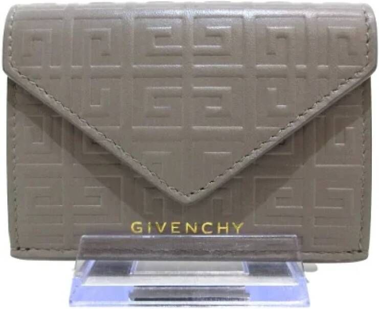 Givenchy Pre-owned Leather wallets Grijs Dames