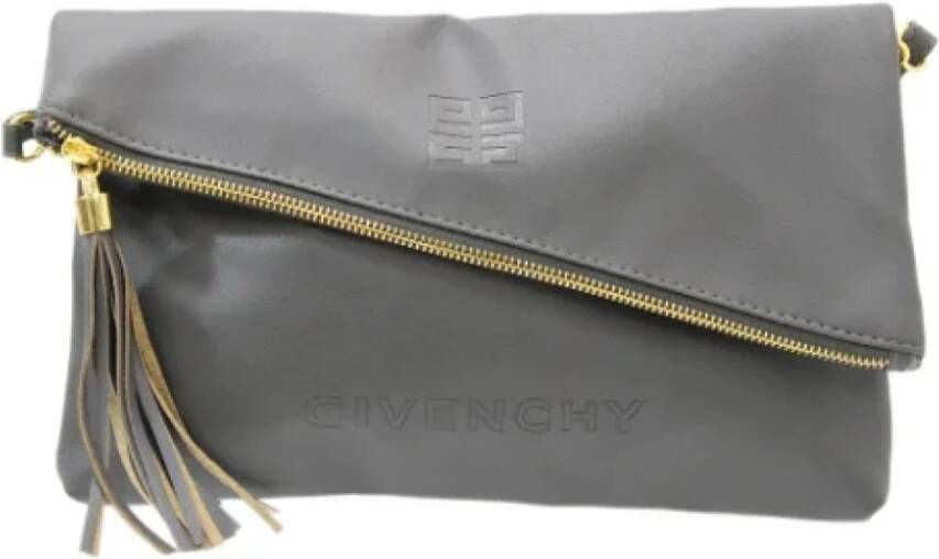 Givenchy Pre-owned Plastic clutches Grijs Dames