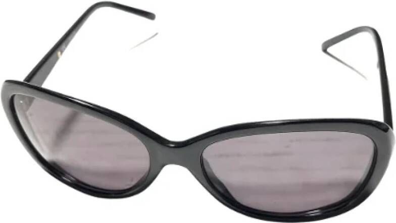 Givenchy Pre-owned Plastic sunglasses Zwart Dames