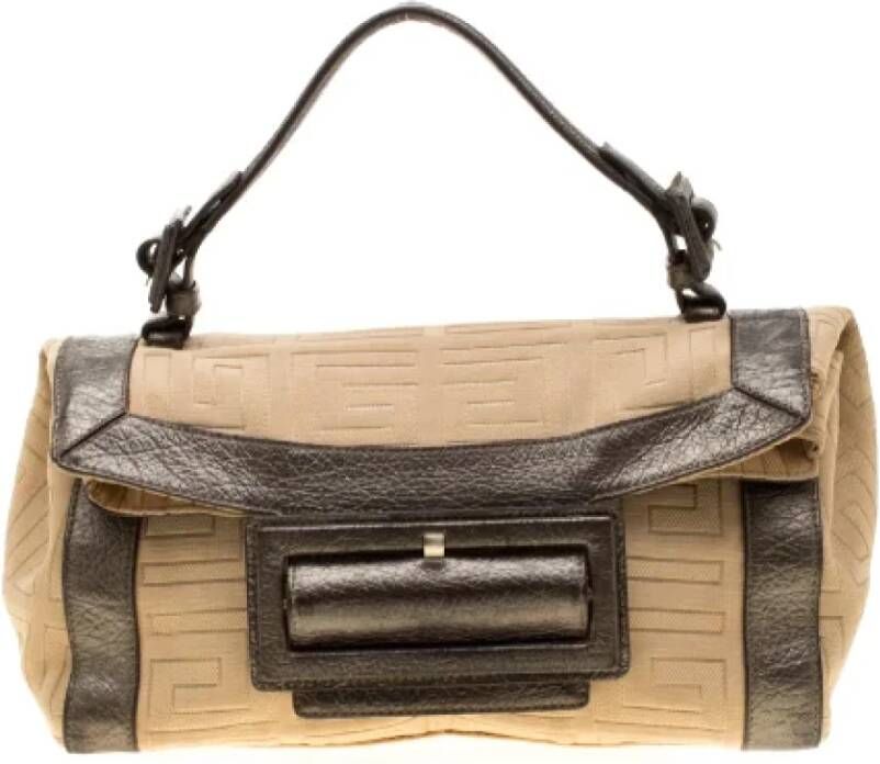 Givenchy Pre-owned Leather pouches Beige Dames
