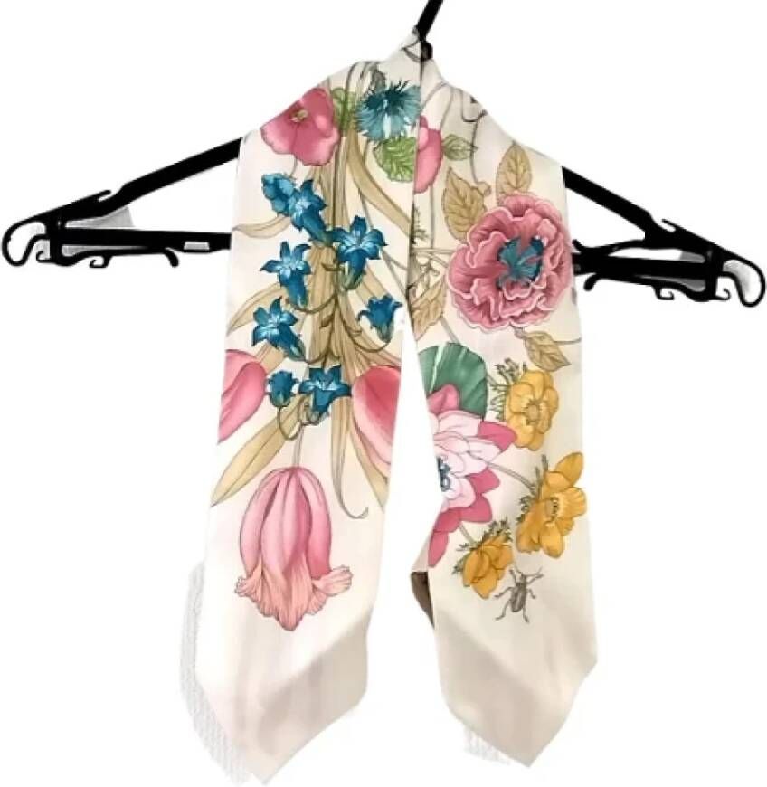 Gucci Vintage Pre-owned Silk scarves Meerkleurig Dames