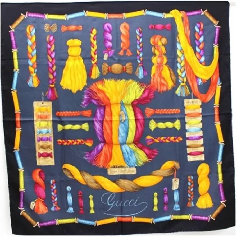 Gucci Vintage Pre-owned Silk scarves Zwart Dames