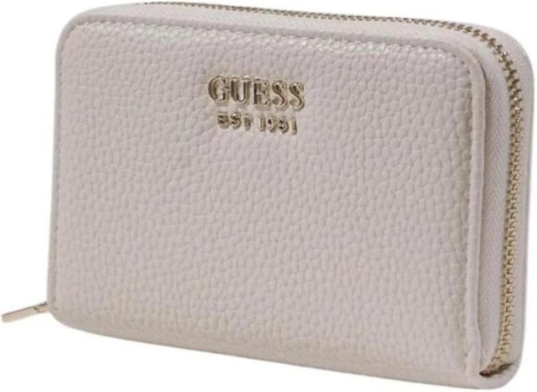 Guess Gewatteerde Portemonnee met Kettingriem Beige Dames