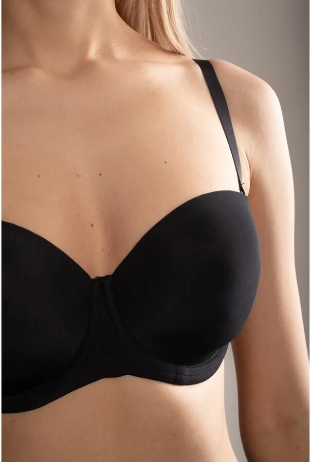 Hanro Beugelbeha met afneembare bandjes model 'Allure'