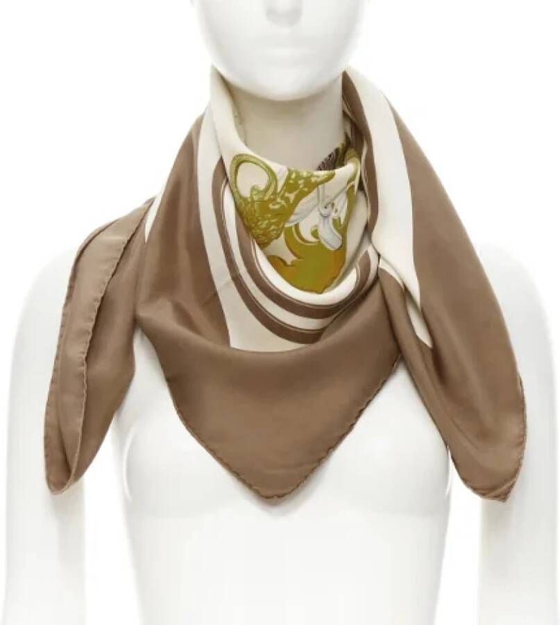 Hermès Vintage Gebruikte sjaal Bruin Dames