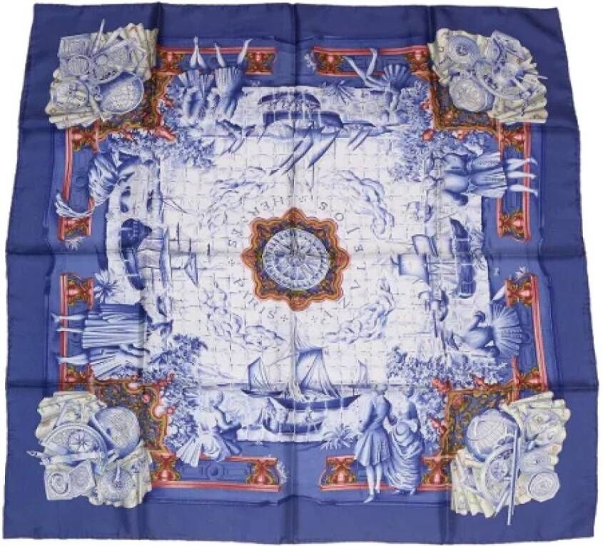 Hermès Vintage Voldoende zijden sjaals Blauw Dames