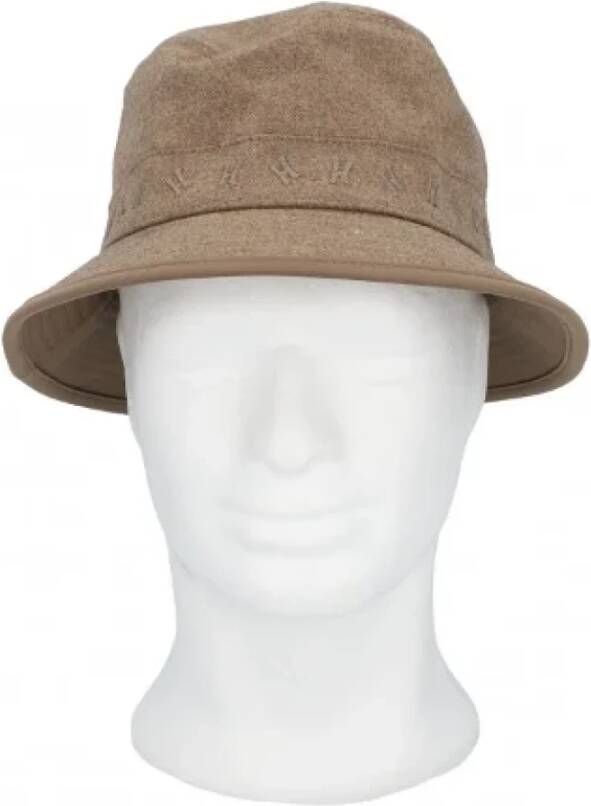 Hermès Vintage Pre-owned Cashmere hats Beige Unisex