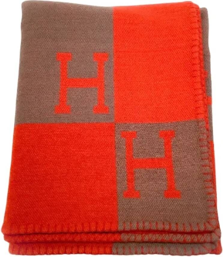 Hermès Vintage Pre-owned Cashmere scarves Oranje Dames