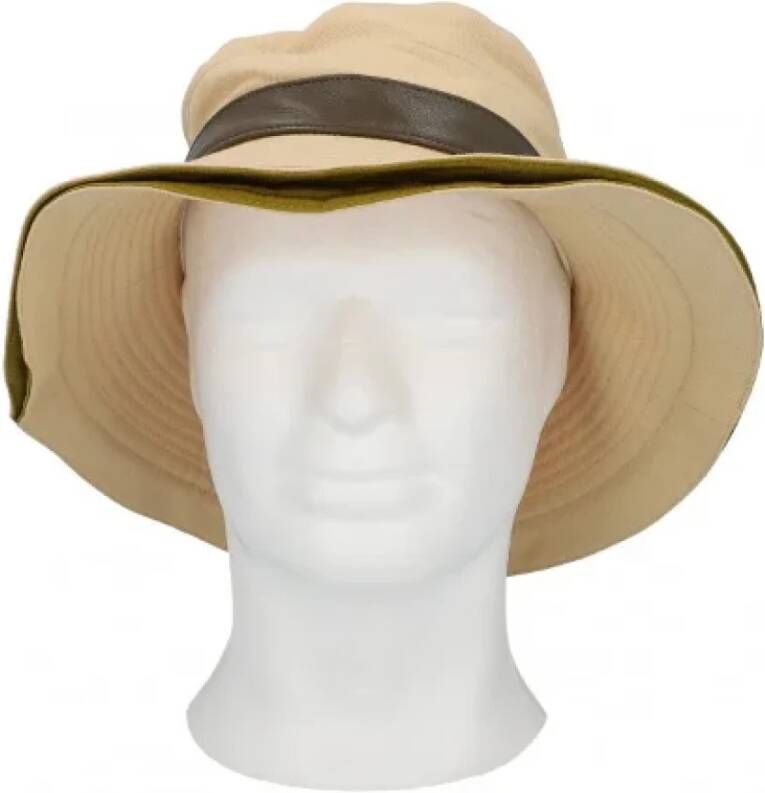 Hermès Vintage Pre-owned Fabric hats Beige Dames