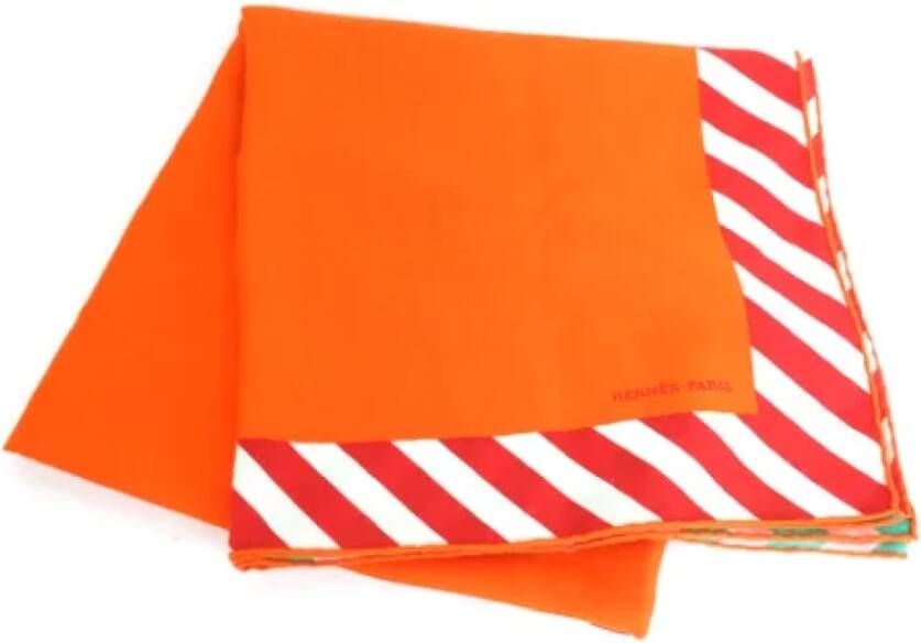 Hermès Vintage Pre-owned Fabric scarves Oranje Dames
