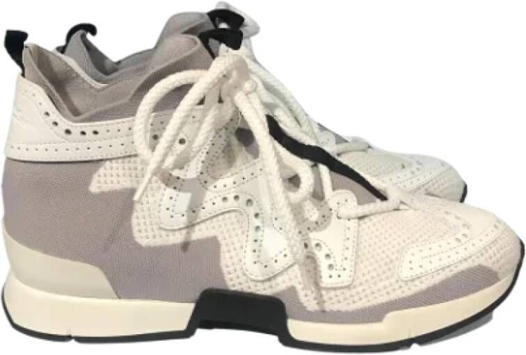 Hermès Vintage Pre-owned Fabric sneakers Wit Dames
