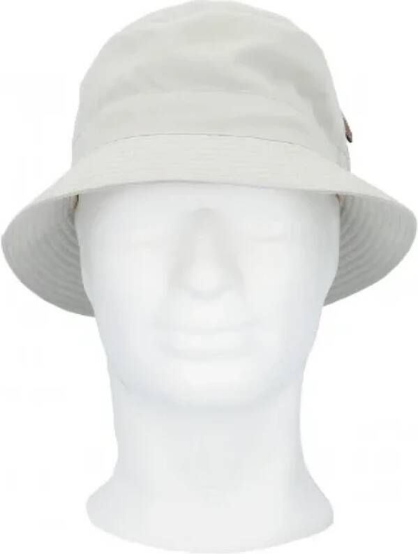 Hermès Vintage Pre-owned Leather hats White Dames