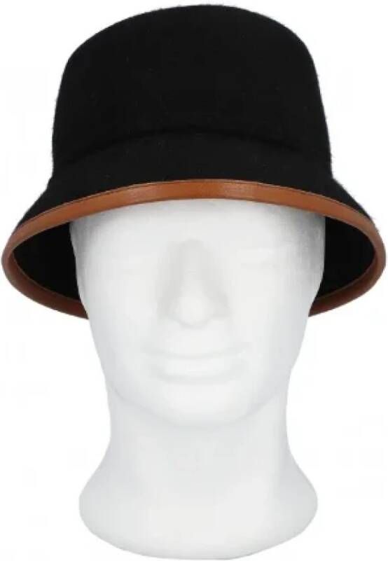 Hermès Vintage Pre-owned Leather hats Zwart Dames