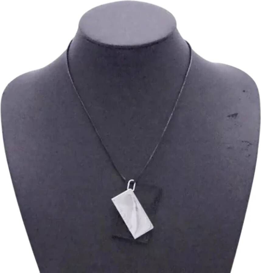 Hermès Vintage Pre-owned Metal necklaces Grijs Dames