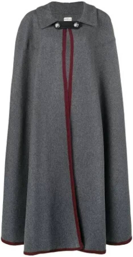 Hermès Vintage Pre-owned Wool outerwear Grijs Dames