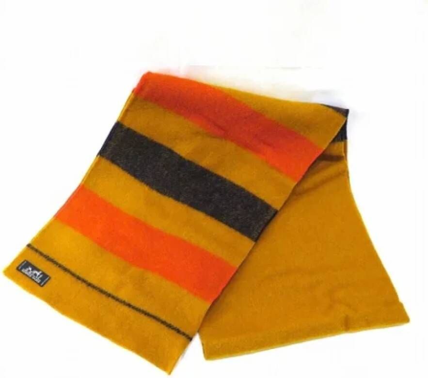 Hermès Vintage Pre-owned Wool scarves Oranje Dames