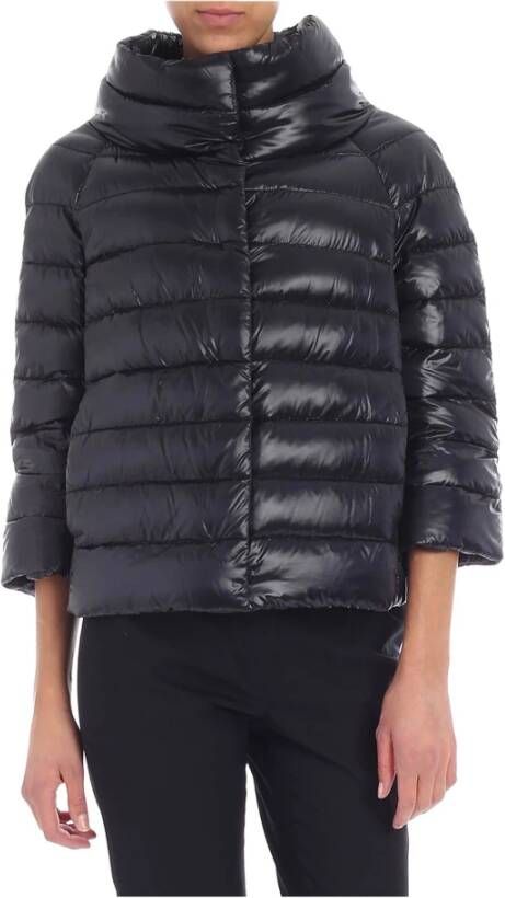 Herno Zwarte Donsjas Stijlvol en Comfortabel Winterkleding Black Dames