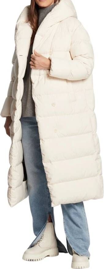 Hetregó Coats Beige Dames