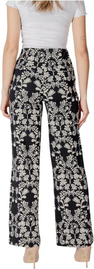 Ichi Bloemenprint broek met voorzakken Black Dames