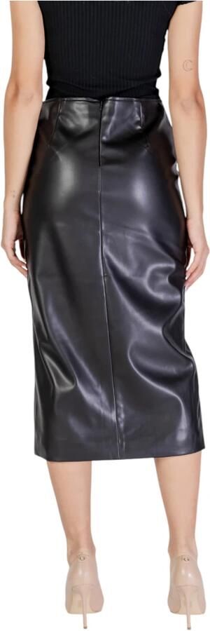 Ichi Stijlvolle Polyester Rok Tijdloze Aantrekkingskracht Black Dames