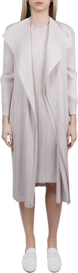 Issey Miyake Capes Beige Dames