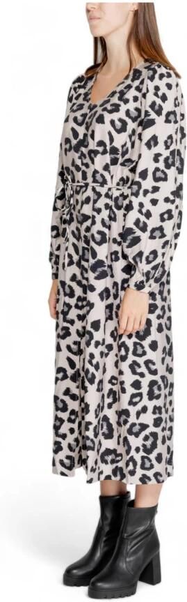 Jacqueline De Yong Lange Jurk JDYCAROLINE L S MIDI SLIT DRESS WVN 15330353 - Foto 3