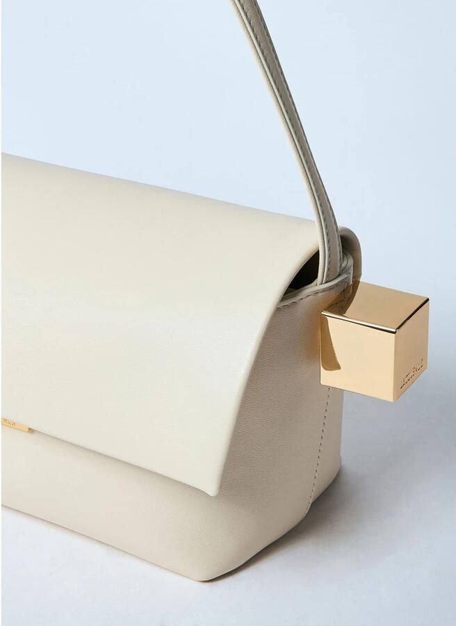 Jacquemus Stijlvolle leren schoudertas met metalen details Beige Dames - Foto 7