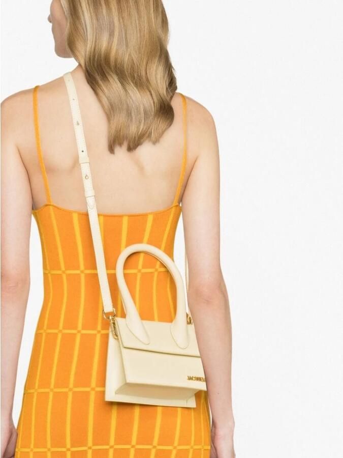 Jacquemus Totes & shoppers Le Chiquito Moyen Top Handle Bag Leather in crème - Foto 5