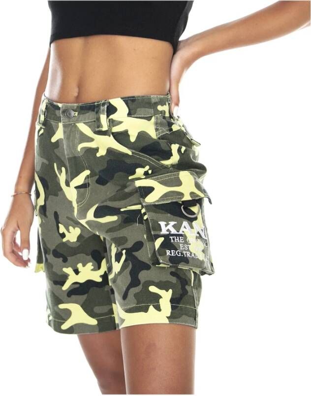 Karl Kani Casual Shorts Groen Dames