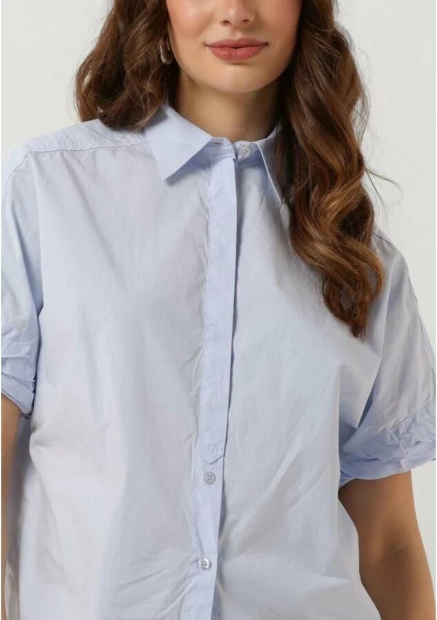 Knit-ted Lichtblauwe Casual Blouse Lizzy Blue Dames