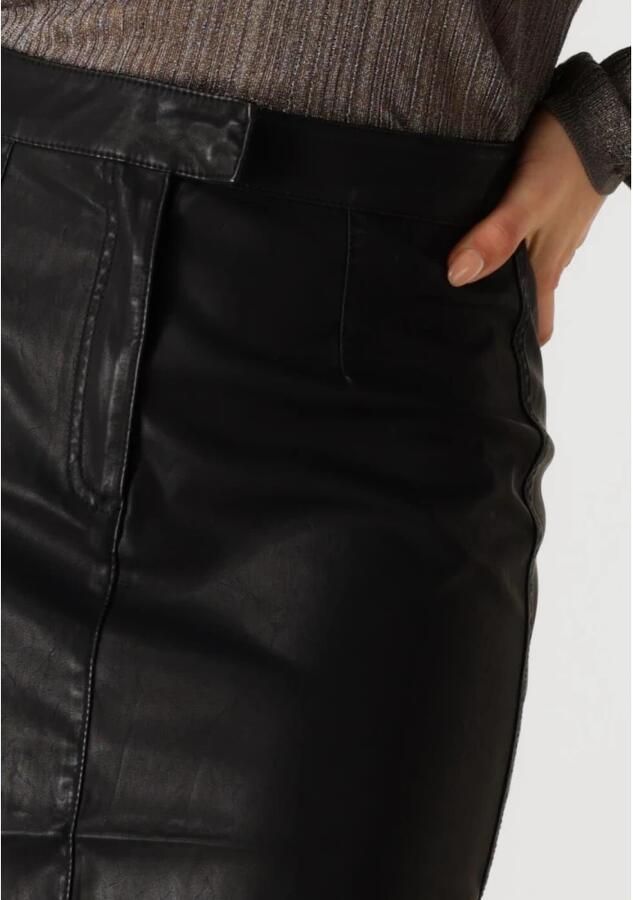 Knit-ted Veelzijdige Tess Minirok Black Dames