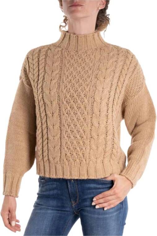 Kocca Comfortabele en stijlvolle Rollkragen Sweater Beige Dames