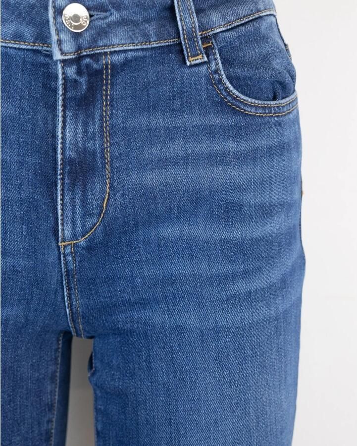 Liu Jo Blauwe Jeans met Rechte Pijp en Strass Detail Blue Dames