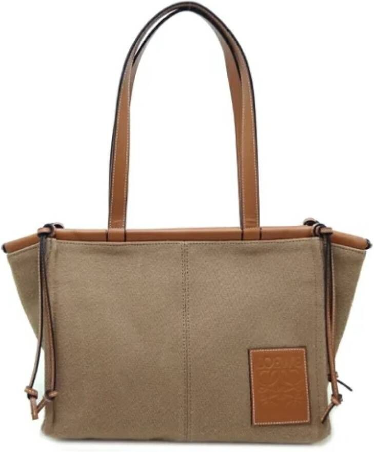 Loewe Pre-owned Canvas handbags Bruin Dames