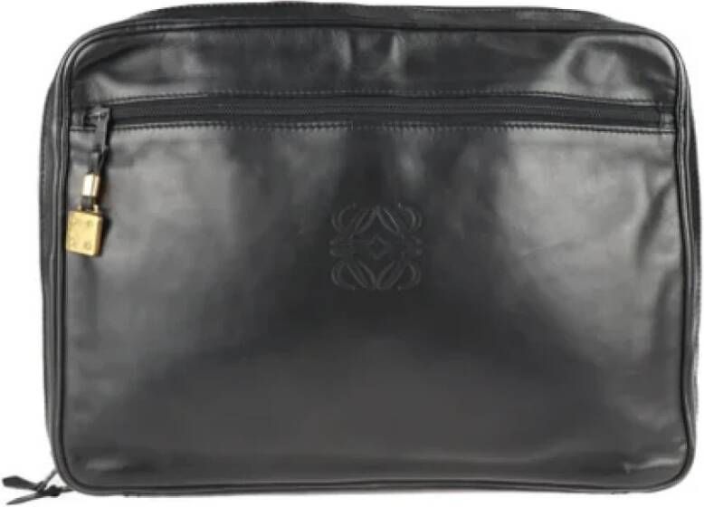 Loewe Pre-owned Leather clutches Zwart Dames