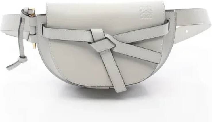 Loewe Pre-owned Leather crossbody-bags Grijs Dames