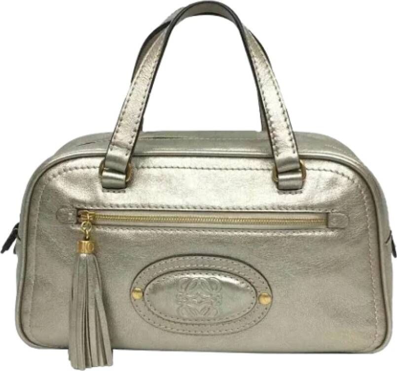 Loewe Pre-owned Leather handbags Grijs Dames